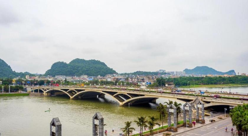 Guilin Sky Palace Hotel Exterior photo
